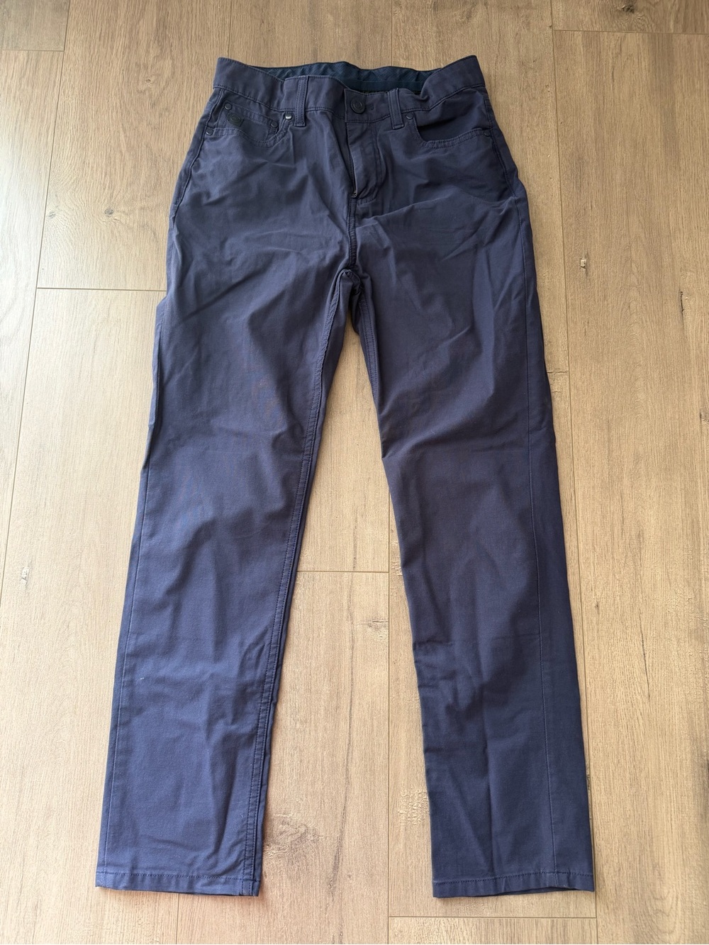 Vineyard Vines On The Go 5 pocket pants - size 12 - navy